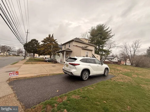 $1,600 | 7911 Park Avenue, Pennsauken, NJ 08110