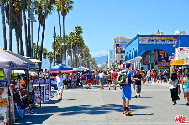 a street sign that is on a wall