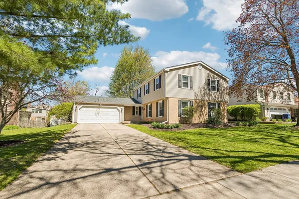 $750,000 | 509 Ticonderoga Lane, Naperville, IL 60563