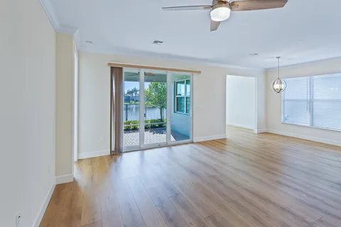 $379,900 | 12186 Southwest Jasper Lake Way, Port St. Lucie, FL 34987