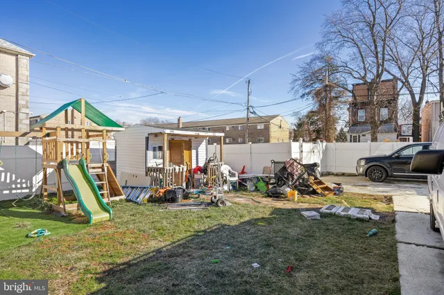 $400,000 | 17 South 4th Street, Darby, PA 19023