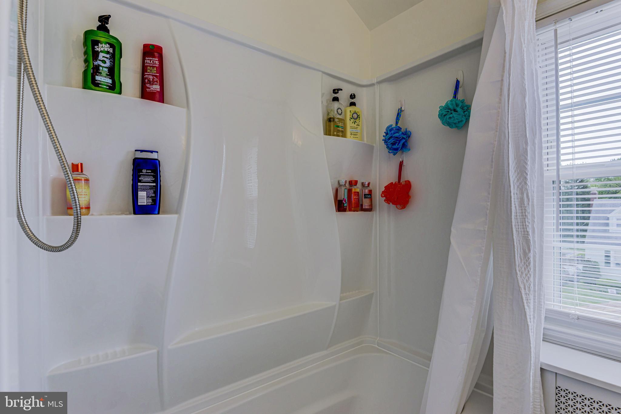 5566 Ashbourne Road Baltimore, MD 21227 - Photo 26 of 54 Bathroom