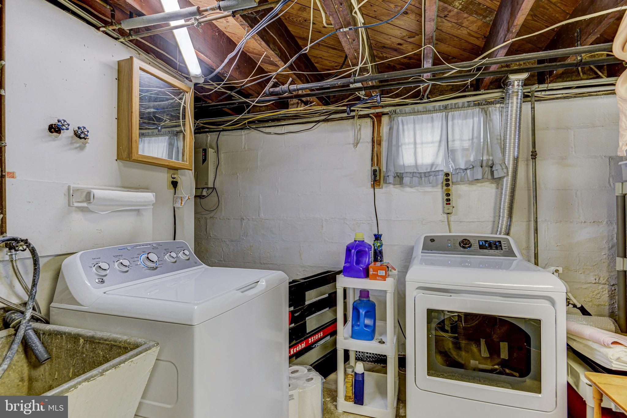 5566 Ashbourne Road Baltimore, MD 21227 - Photo 36 of 54 Laundry Room