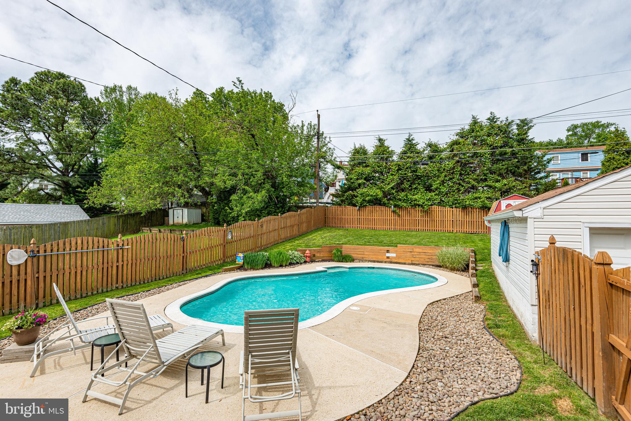 5566 Ashbourne Road Baltimore, MD 21227 - Photo 45 of 54 Pool