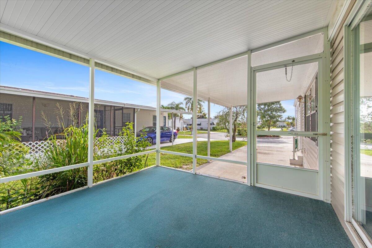 205 Sandy Bottom Place, Unit A 10 Fort Pierce, FL 34982 - Photo 3 of 26 03-Snap Solutions - IMG_0743