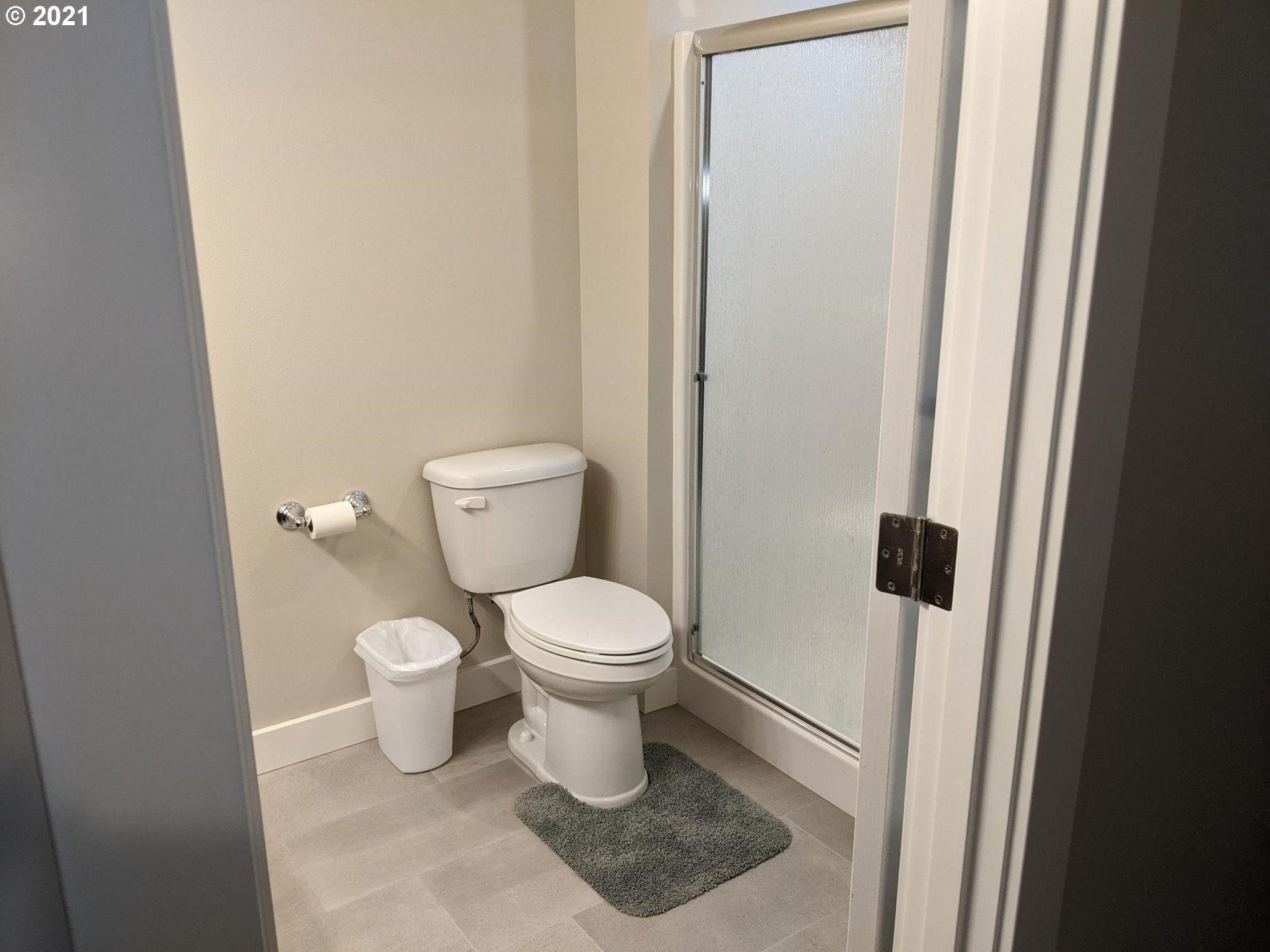 4270 Horace Street Springfield, OR 97478 - Photo 16 of 20 Gallery Image 16