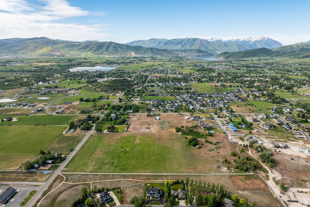 715 North River Road East, Unit 1 Midway, UT 84049 - Photo 28 of 34