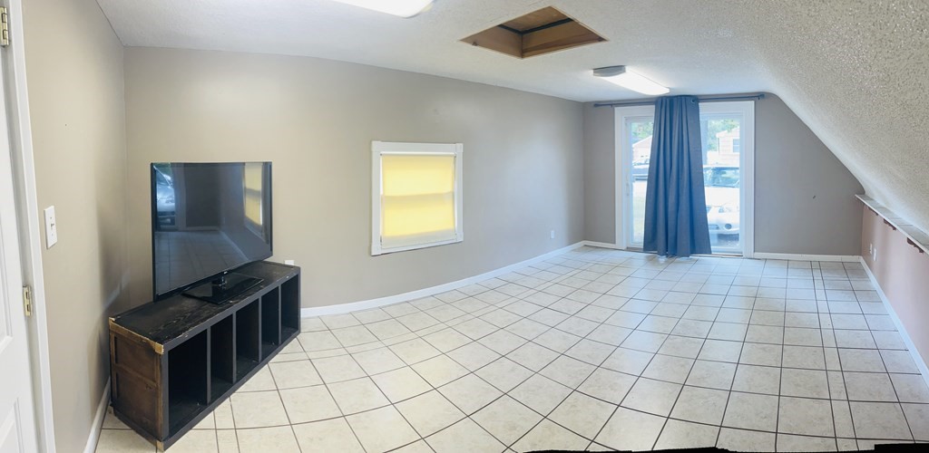 63 Peer Street Springfield, MA 01109 - Photo 25 of 41