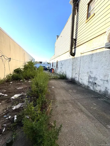 $299,900 | 92-17 92nd Street | Ozone Park