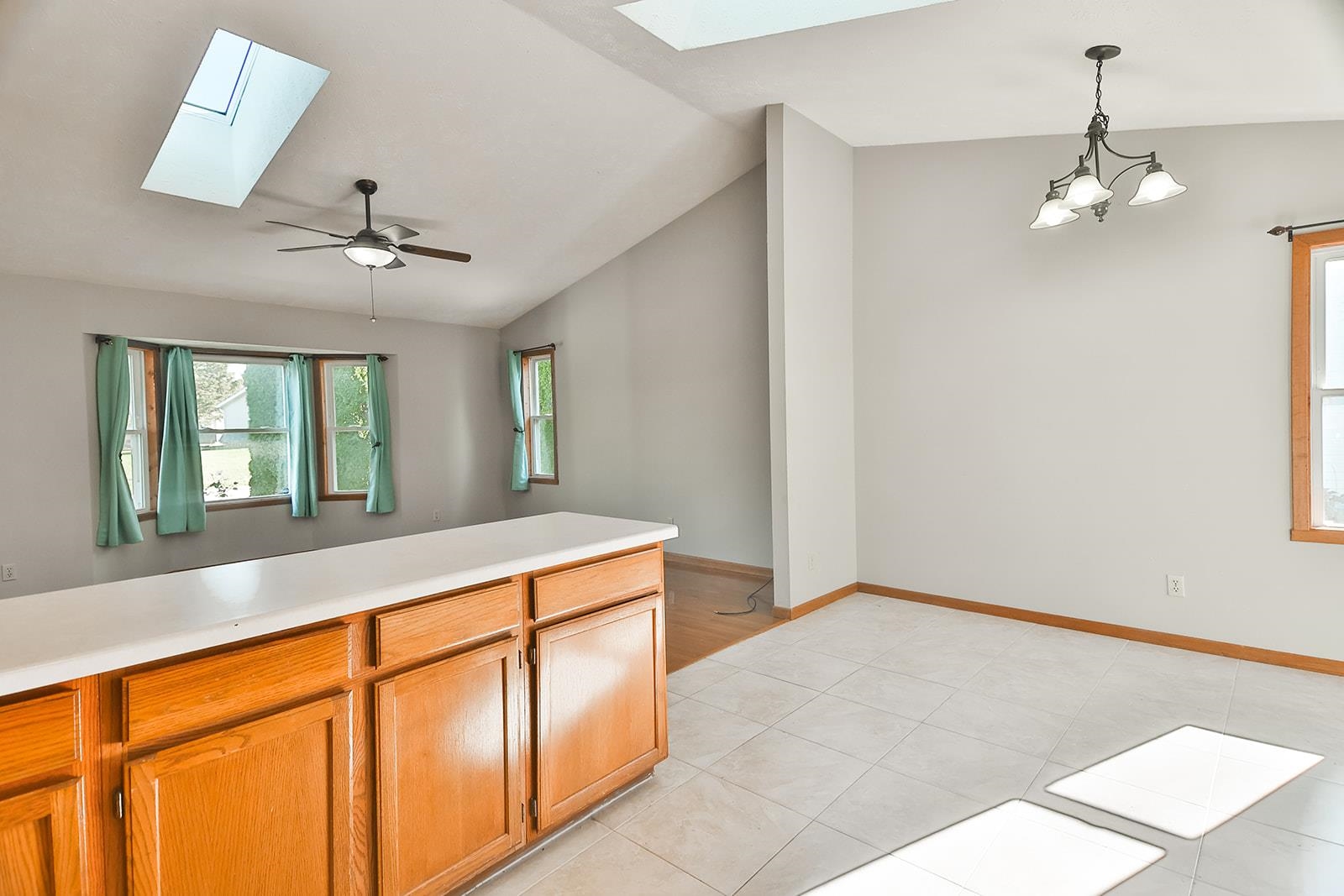 515 Pembroke Road Southwest Poplar Grove, IL 61065 - Photo 13 of 24 a hallway with a chandelier