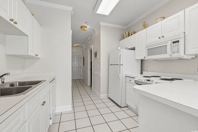 $175,000 | 4860 Carnation Circle, Unit 203, Myrtle Beach, SC 29577