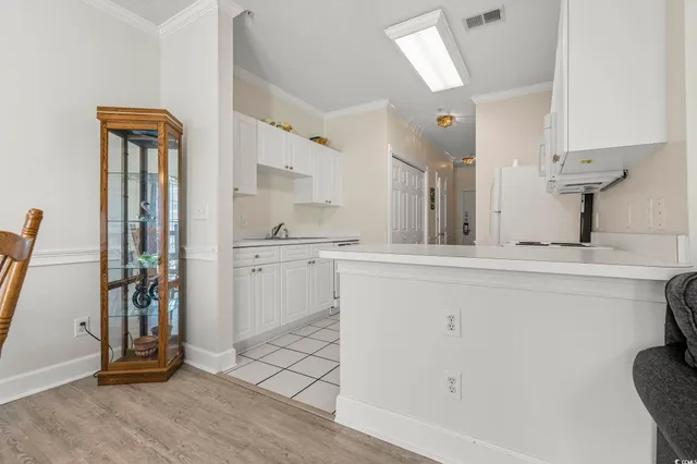 $175,000 | 4860 Carnation Circle, Unit 203, Myrtle Beach, SC 29577