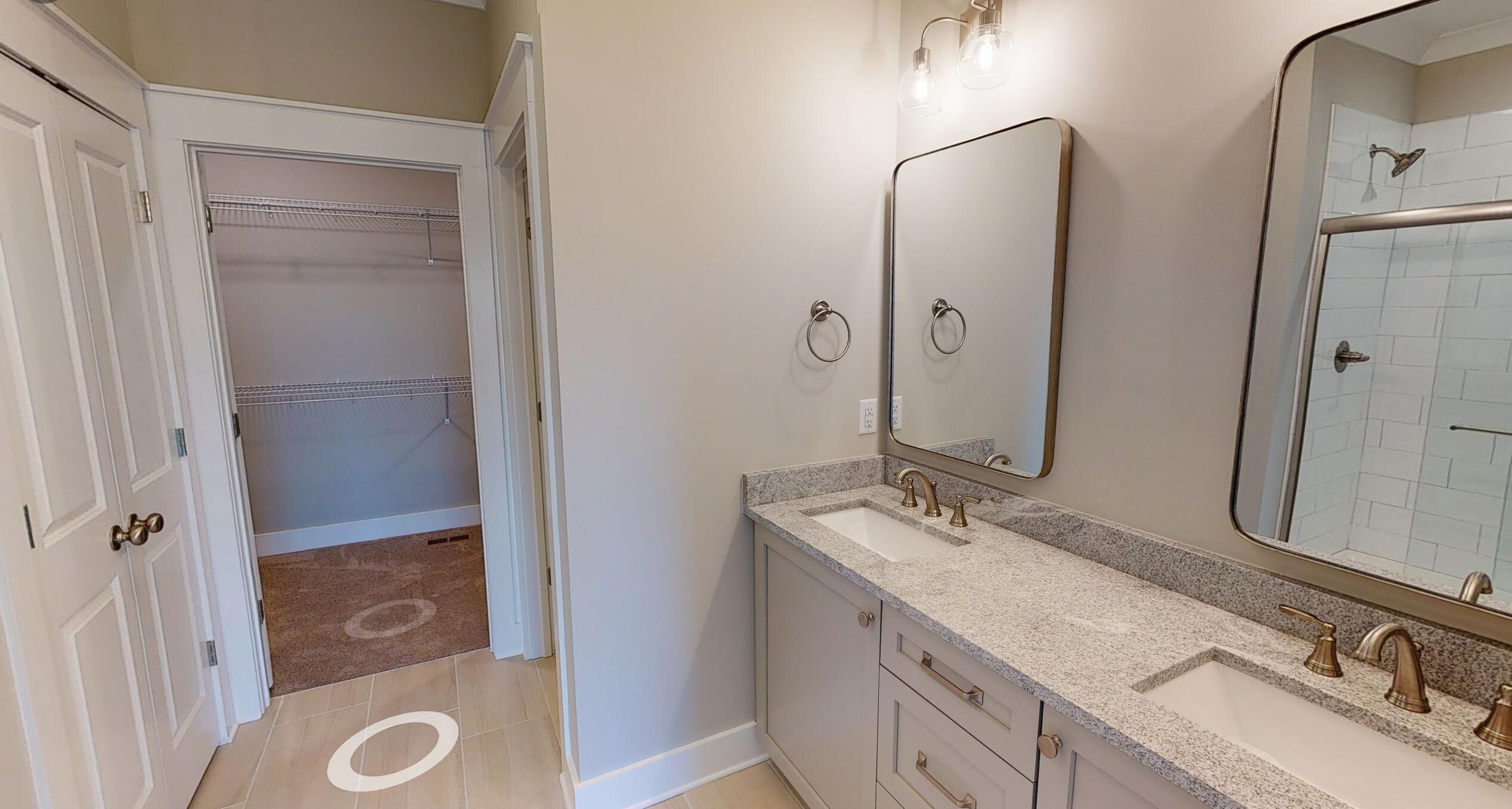 387 Riddle Road, Unit 14 Dayton, TN 37321 - Photo 13 of 20 Master Bath