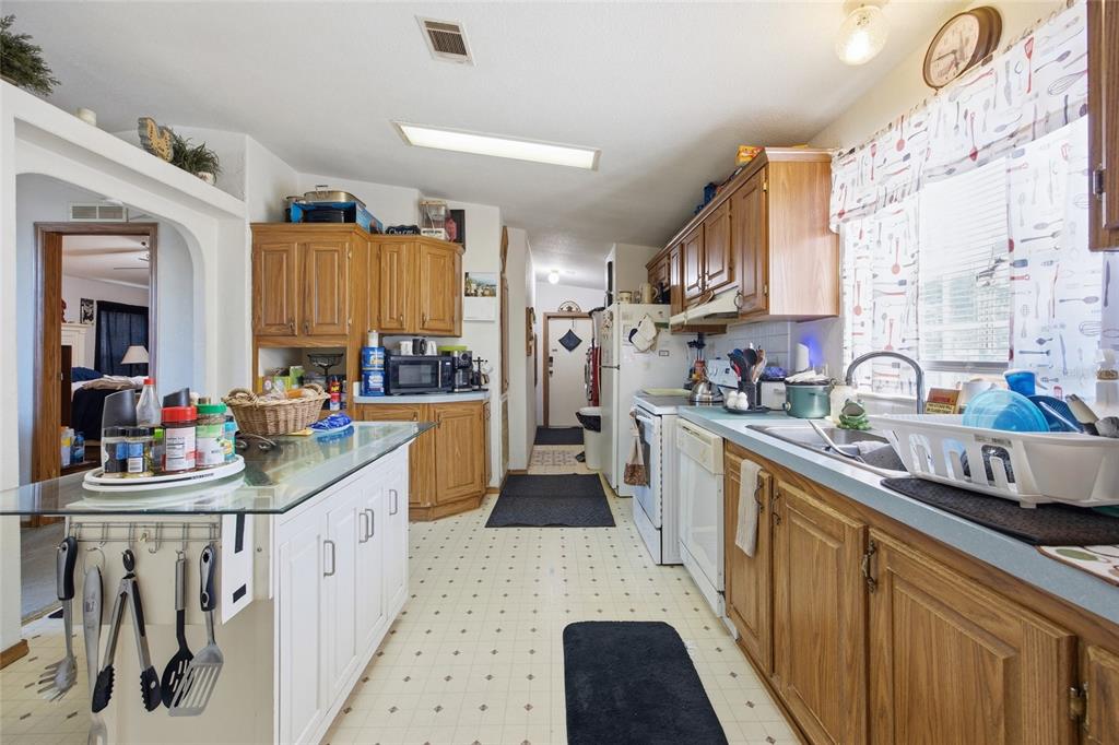 13841 Northeast Jacksonville Road Citra, FL 32113 - Photo 18 of 21