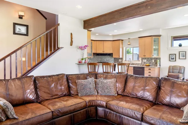 $2,497,000 | 610 Cabarton Road, Cascade, ID 83611