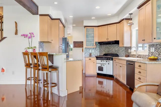 $2,497,000 | 610 Cabarton Road, Cascade, ID 83611