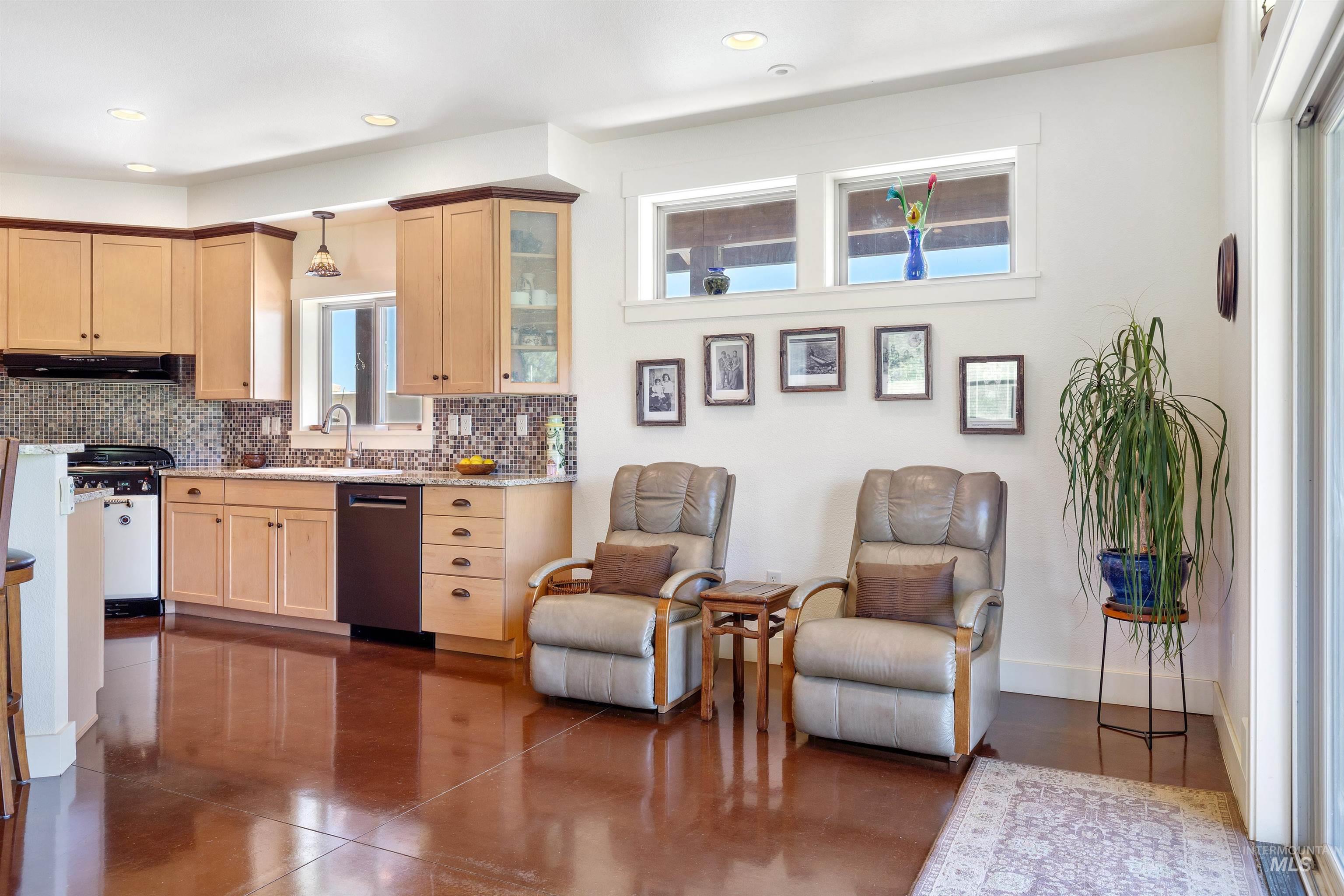 610 Cabarton Road Cascade, ID 83611 - Photo 21 of 50