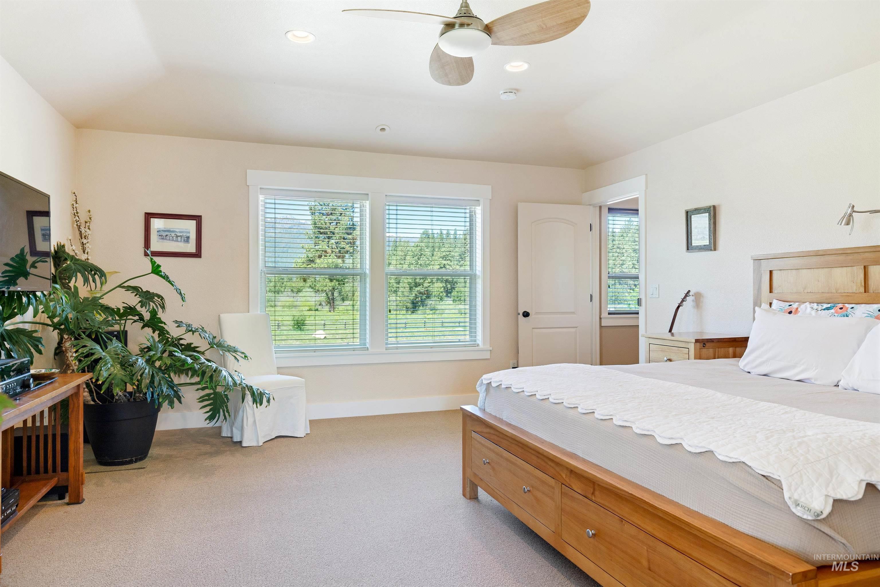 610 Cabarton Road Cascade, ID 83611 - Photo 37 of 50