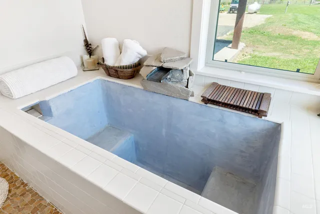 $2,497,000 | 610 Cabarton Road, Cascade, ID 83611