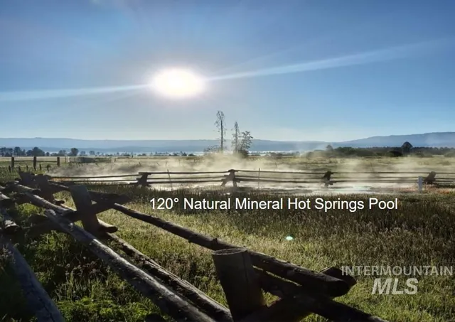 $2,497,000 | 610 Cabarton Road, Cascade, ID 83611