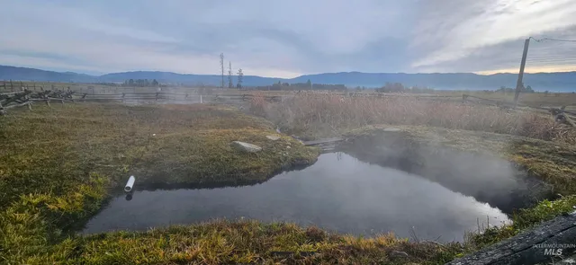 $2,497,000 | 610 Cabarton Road, Cascade, ID 83611