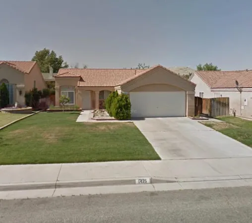 $2,000 | 1425 Ridgecrest Court, Rosamond, CA 93560