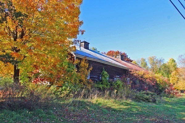 346 Leyden Road Greenfield, MA 01301 - Photo 5 of 42 Gallery Image 5