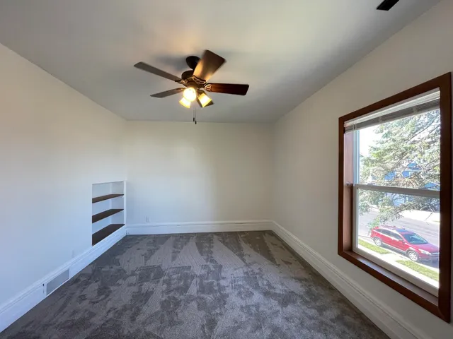 $1,300 | 1204 Main Street West, Ashland, WI 54806