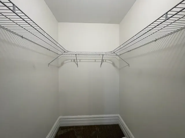 $1,300 | 1204 Main Street West, Ashland, WI 54806