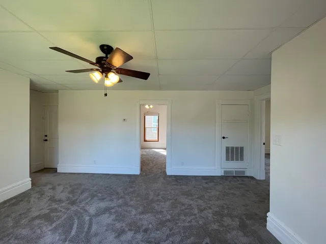 $1,300 | 1204 Main Street West, Ashland, WI 54806