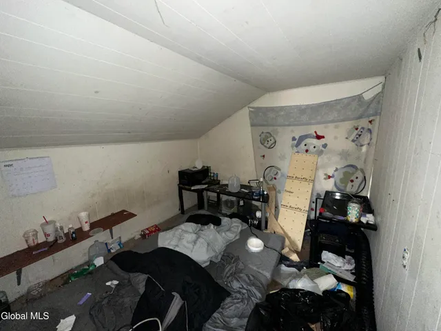 $89,900 | 1328 4th Avenue, Watervliet, NY 12189