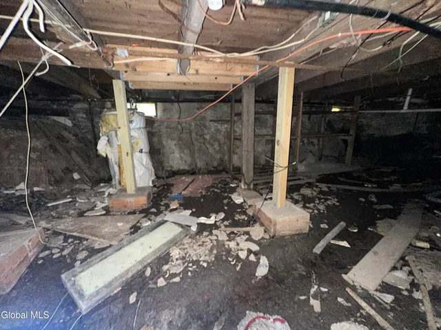 $89,900 | 1328 4th Avenue, Watervliet, NY 12189