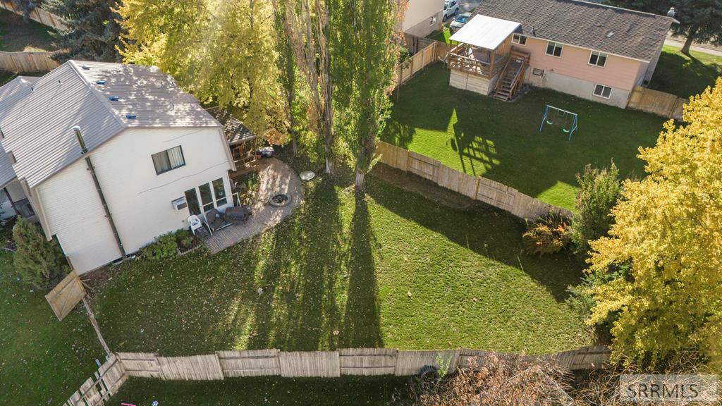 203 Hummingbird Place Shelley, ID 83274 - Photo 2 of 29 Gallery Image 2