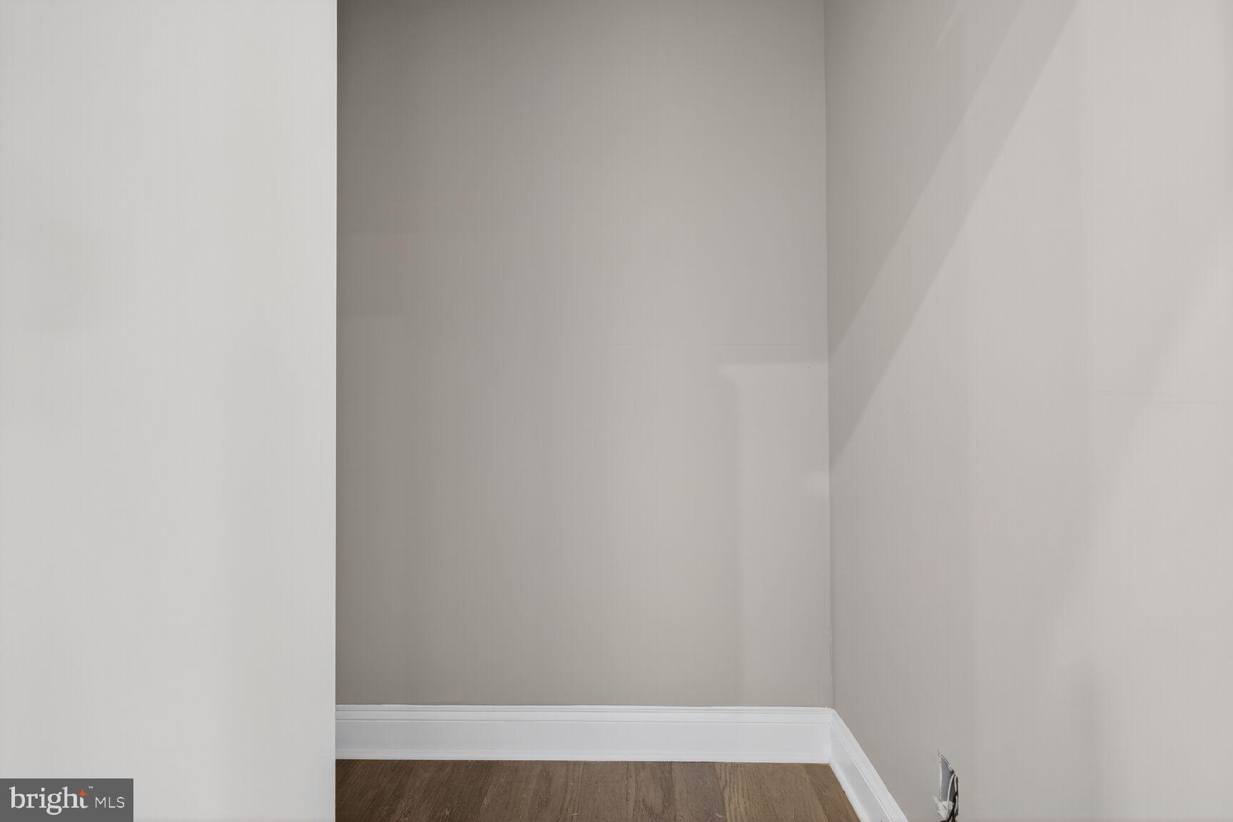 401 Linden Avenue Frederick, MD 21703 - Photo 18 of 29 a view of small space