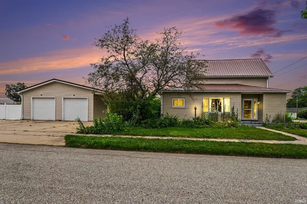 $400,000 | 2301 Aurora Avenue, Elkhart, IN 46517