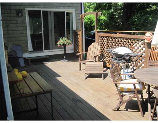 229 South Pier Road Narragansett, RI 02882 - Photo 11 of 12 Patio/Deck.