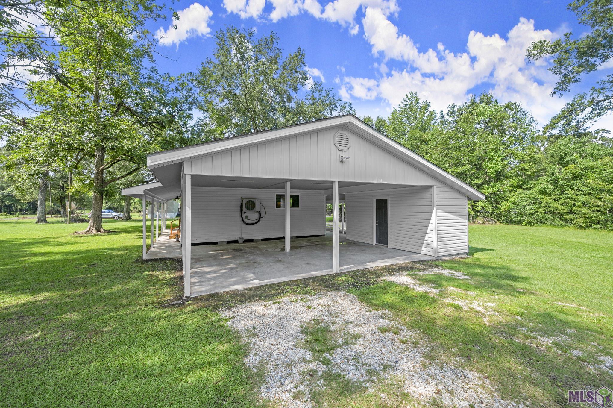 18463 Watts Road Livingston, LA 70754 - Photo 4 of 17 Gallery Image 4