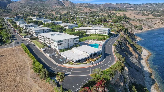 $998,000 | 32735 Seagate Drive, Unit 108, Rancho Palos Verdes, CA 90275