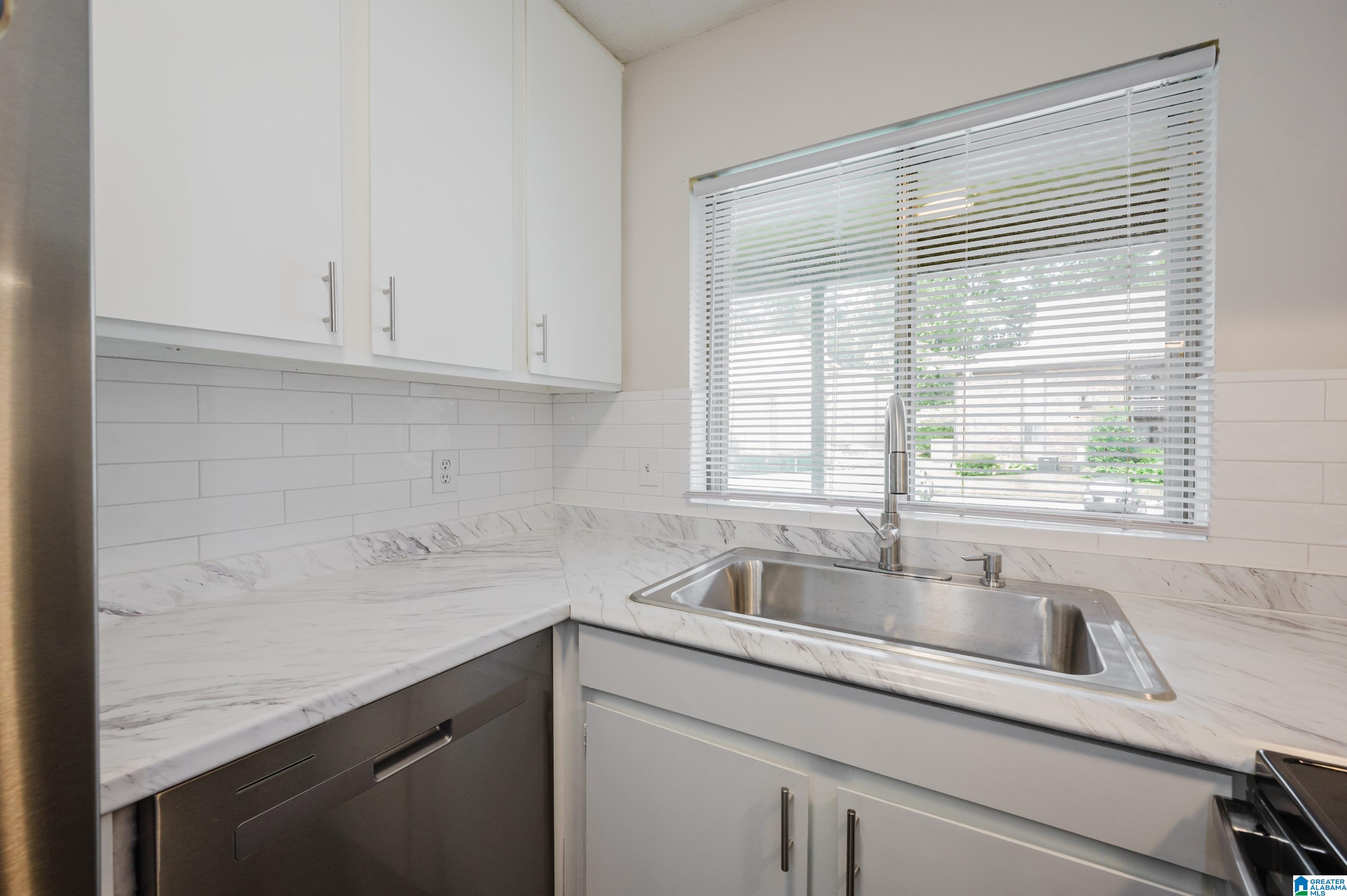 3101 Lorna Road, Unit 123 Hoover, AL 35216 - Photo 17 of 38