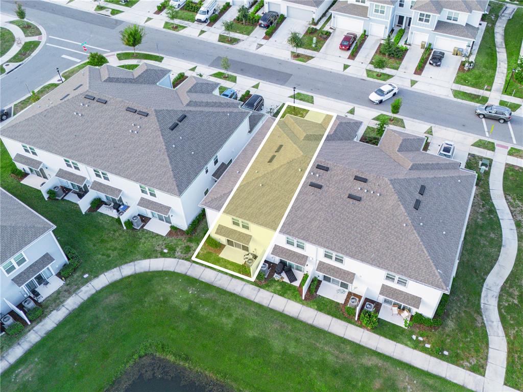 4580 Sparkling Shell Avenue Kissimmee, FL 34746 - Photo 8 of 42 an aerial view of a house