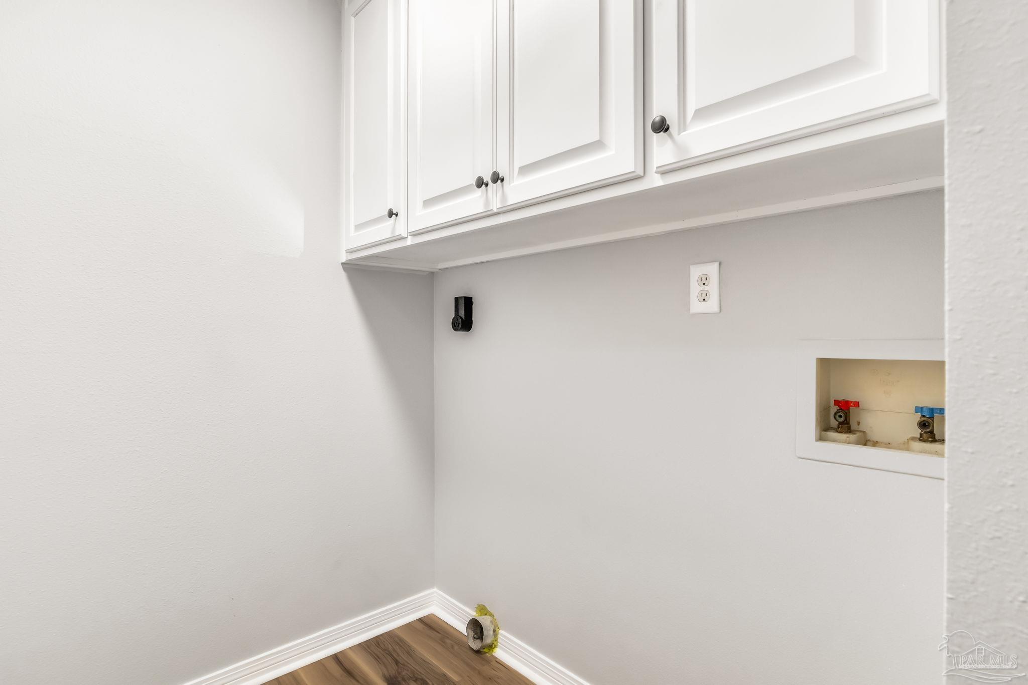 6357 Shady Lane Milton, FL 32570 - Photo 45 of 57 a close up of a wall