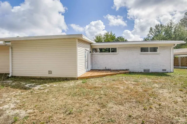 $337,500 | 6357 Shady Lane, Milton, FL 32570