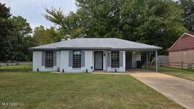 $1,300 | 8015 Jamesbrook Drive, Southaven, MS 38671