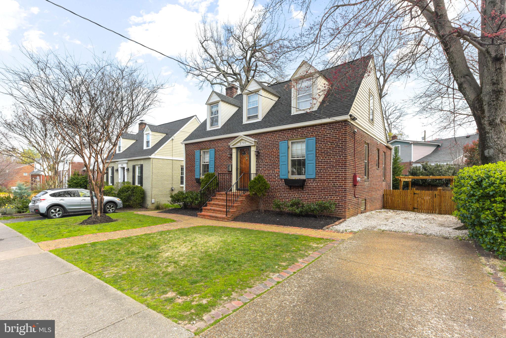 2701 Russell Road Alexandria, VA 22305 - Photo 23 of 42