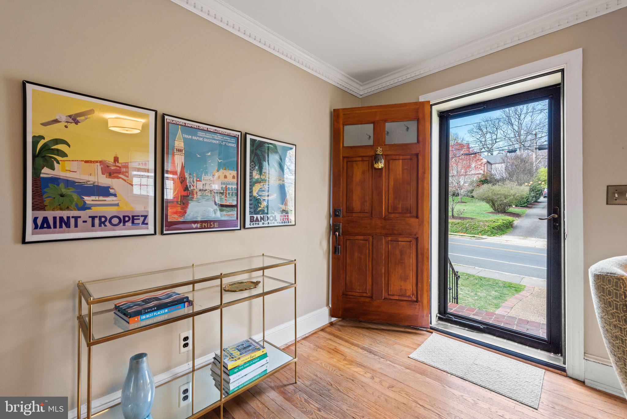 2701 Russell Road Alexandria, VA 22305 - Photo 25 of 42