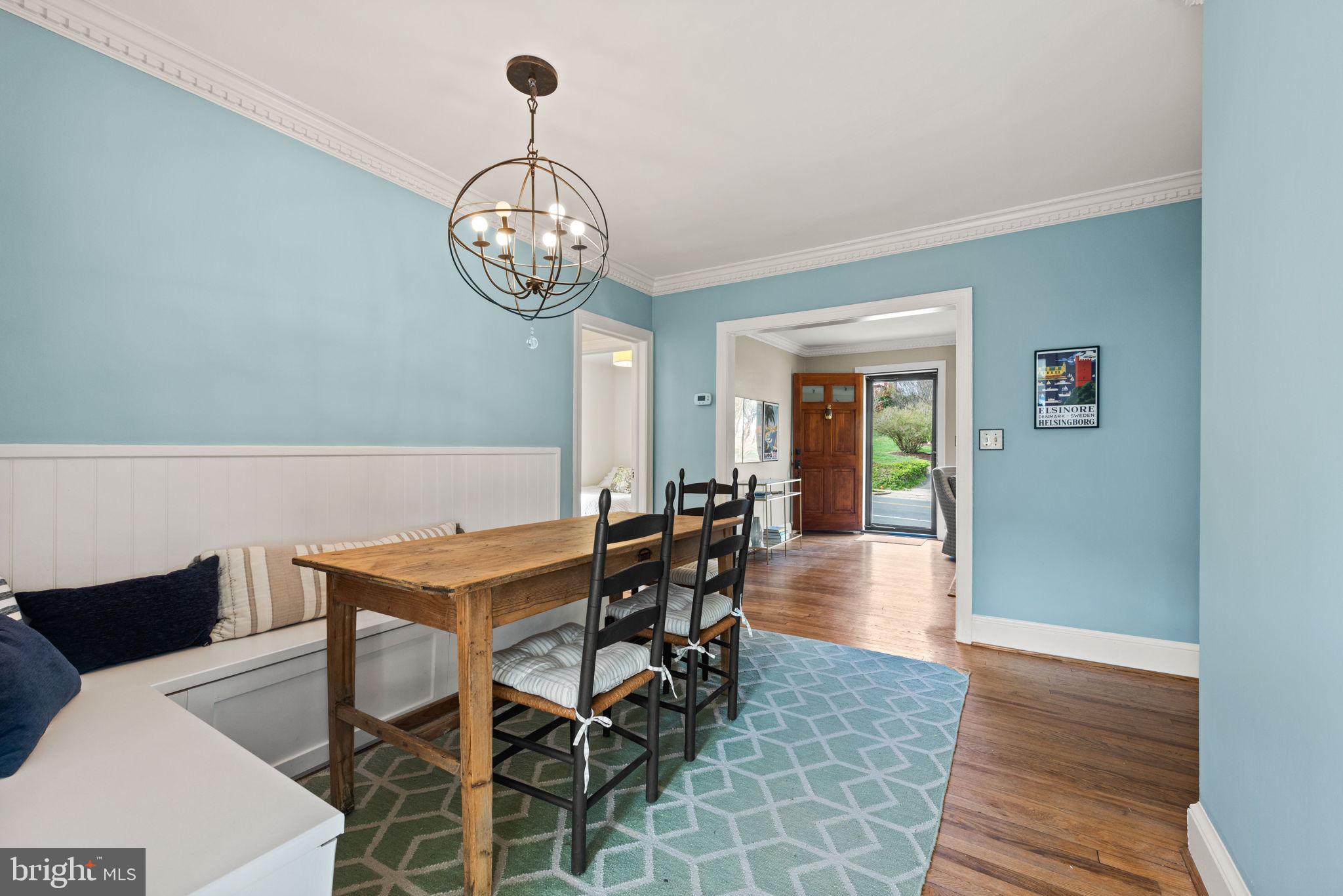 2701 Russell Road Alexandria, VA 22305 - Photo 4 of 42