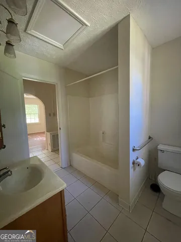 $950 | 414 North Franklin Street, Dublin, GA 31021