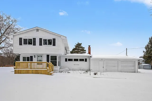 $380,000 | 9700 Fenner Road, Perry, MI 48872