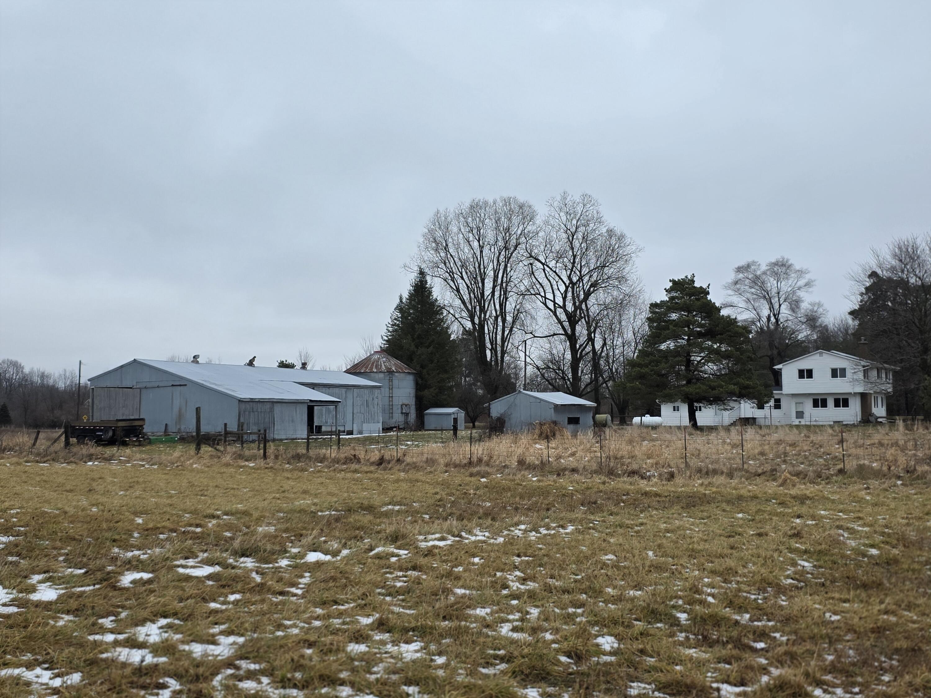 9700 Fenner Road Perry, MI 48872 - Photo 26 of 33 20260107_134715