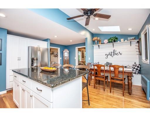 5 Carna Road Marblehead, MA 01945 - Photo 8 of 34 Gallery Image 8